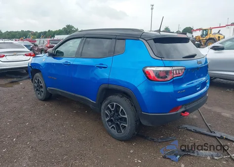 2019 Jeep Compass Trailhawk 4X4 from USA, damaged, VIN 3C4NJDDB6KT760638